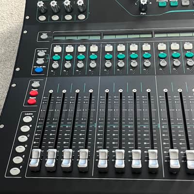 Allen & Heath SQ-6 48 Ch/36 Bus Digital Mixer w/ Road Case, Cover + iPad Holder image 5