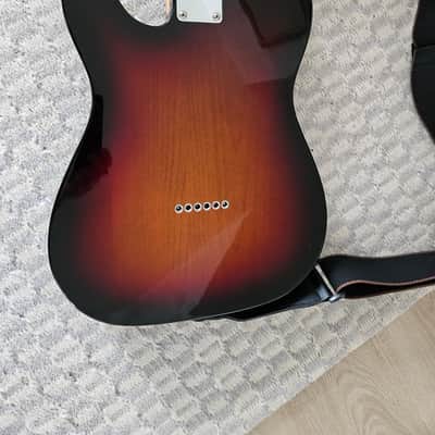 Fender American Special Telecaster with Rosewood Fretboard 2016 - 2018 - 3-Color Sunburst image 11