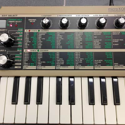 Korg MicroKORG 37-Key Synthesizer/Vocoder 2002 - 2019 - Silver image 14