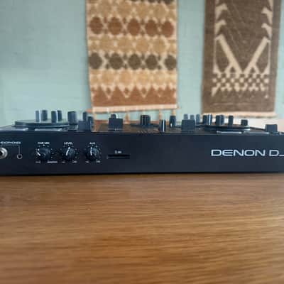 Denon Prime Go 2-Channel Rechargeable Smart DJ Console 2020 - Present - Black imagen 2