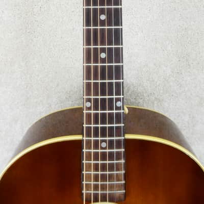 Gibson J 45 1951 - Sunburst w/Gibson HSC #6572 27 Refinished and re decaled image 4