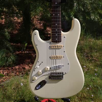 Fender Stratocaster White 1993 Left Handed Kurt Cobain Strat Japan Nirvana Guitar + Hotrail image 3