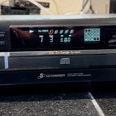Sony CDP-CE235 Digital Optical Out 5-Disc Changer CD Player; Tested SEE VIDEO image 2