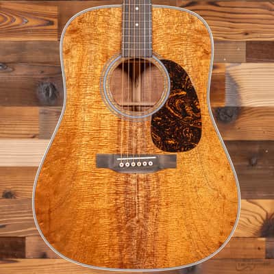 Martin D-28-KOA-CS - Custom Shop - Highly Flamed Koa (#2961998) image 2