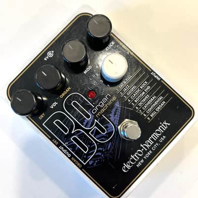 Electro Harmonix B9 Organ Machine Guitar Effects Pedal with 9 Classic Organ Sounds image 4