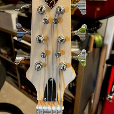 Eastwood Hooky Bass 6 Pro - LEFT HANDED image 5