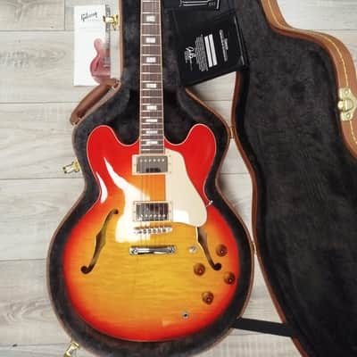 Gibson Memphis ES-335 Figured Heritage Cherry Sunburst 2018 - COA, OHSC, 3.26 kg imagen 1