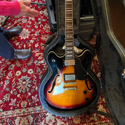 Peavey JF1EX semi-hollow ES335 style 2010’s w/hard shell case- Sunburst Finish image 1