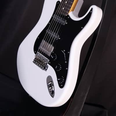 Tokai Goldstar Sound HSS-Style, Alder Body, Rosewood Fretboard - Olympic White image 4