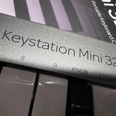 M-Audio Keystation Mini 32 MIDI Keyboard Controller 2011 - 2018 - Grey image 3