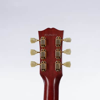 Gibson Custom 1960 Hummingbird Reissue, Heritage Cherry Sunburst | Demo image 5