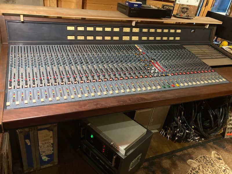 Immagine Amek  M2500 36 channel mixing console - 1