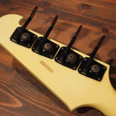 Greco Thunderbird bass TB-70 1986 Vintage White image 16