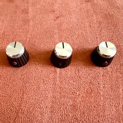A set of 3x Marshall Pointer Knobs from 1981 image 3