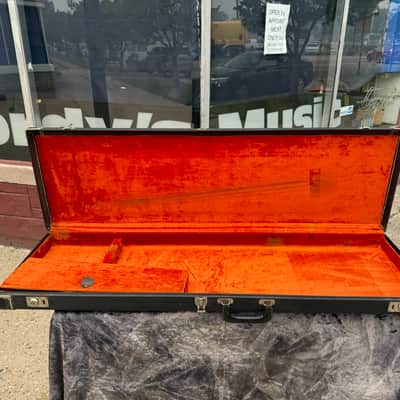 FENDER PRECISION JAZZ BASS 1965 to 1970 NO TAIL LOGO BLACK TOLEX CASE CLEAN! image 13