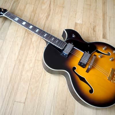 1960s Ventura V1300 Archtop Electric Guitar Japan Univox Coily Pickups Matsumoku image 11