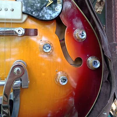 Guild T-100D 1963 Sunburst with P90 pickups video image 3