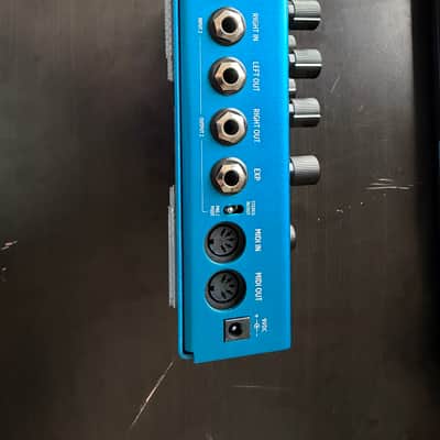 Strymon Mobius 2012 - Present - Blue image 2