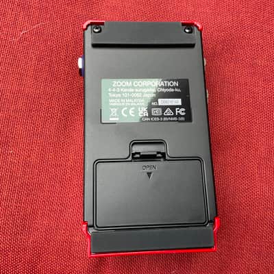 Zoom MS-60B+ MultiStomp 2024 - Present - Red image 5