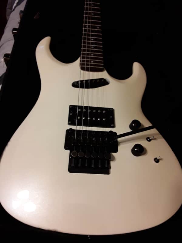Kramer, Extremely Rare Vintage Kramer American Showster Savant II 1989 Arctic Pearl White image 1