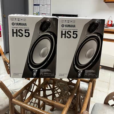 Yamaha HS5 5" Powered Studio Monitor (Pair) - Black image 3