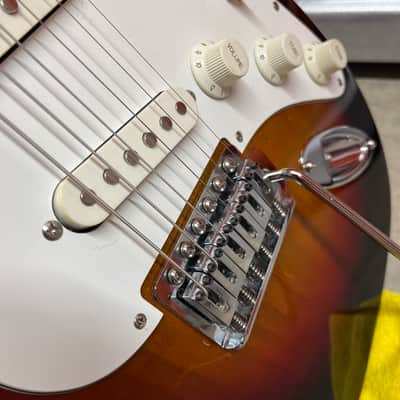 Kramer KS-400 Stratocaster Sunburst w/ Gator Case image 13