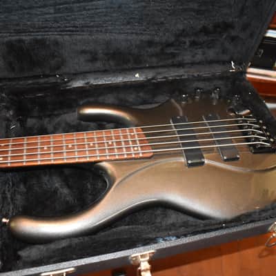 ibanez  edc 705 ergodyne 5 string bass guitar metallic grey image 17