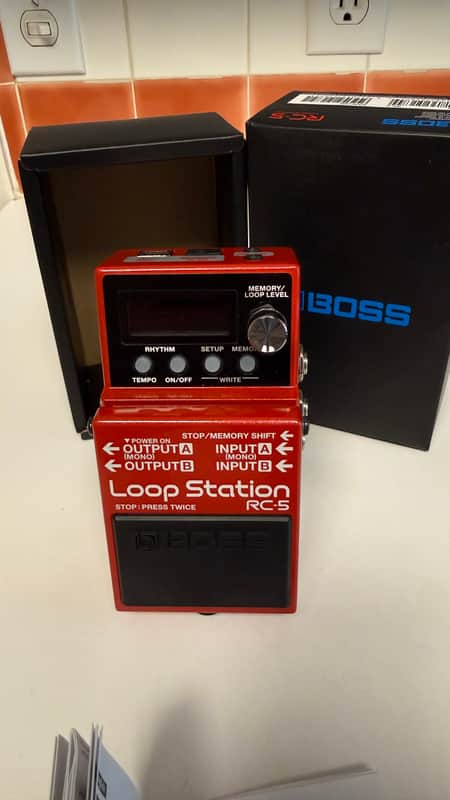 Boss RC-5 Loop Station 2020 - Present - Red