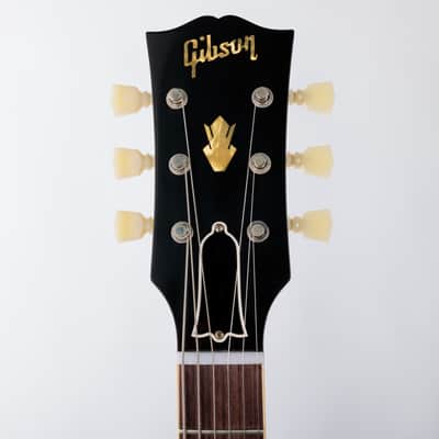 Gibson Custom 1964 ES-335 Reissue VOS, Vintage Sunburst | Demo image 7