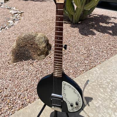 Jerry Jones "Baby Sitar" 2005 - Black Crackle image 1