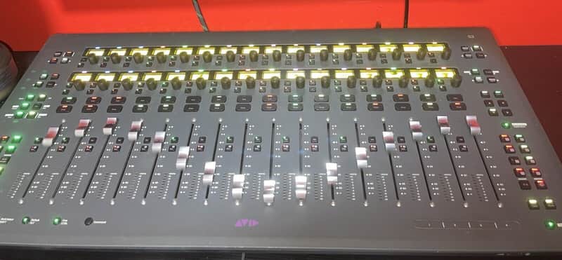 Avid Pro Tools S3 Control Surface image 1