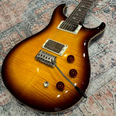 PRS SE DGT David Grissom Tremolo Signature 2023 - Present - McCarty Tobacco Sunburst image 2