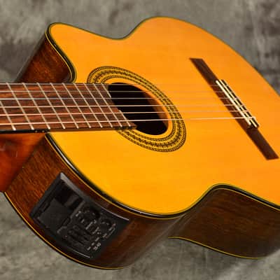 TAKAMINE EG 522 Electric cutaway Nylon Classical  Anitique Natural image 5