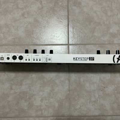 Arturia KeyStep 37 MIDI Controller & Sequencer – Like New w/ Decksaver & Box image 7