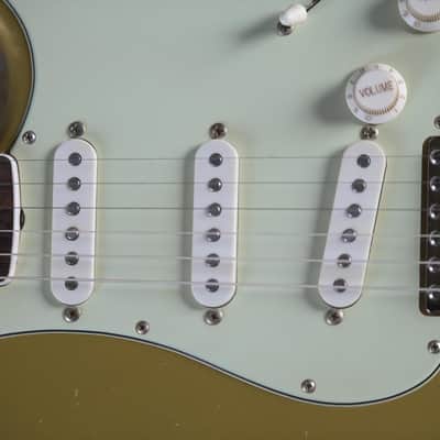 Del-Tone 60s S-Style Light Aging - Gold image 8