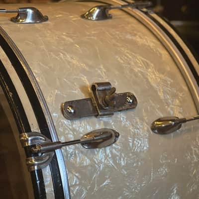 VINTAGE 1937-1938 WFL Zephyr Lug Drum Set in White Marine Pearl - 12x22, 8x12 14x16 image 8