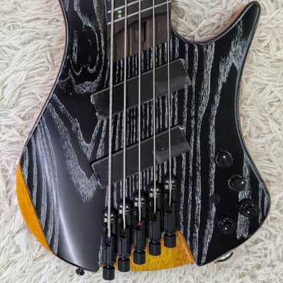 Ibanez EHB1135MSSKL Headless 5-String Bass w/Bag - Silver Wave Black Low Gloss image 7