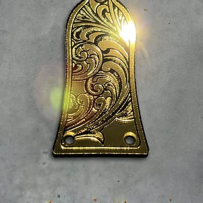 Truss Rod Cover for Epiphone Les Paul in Gold Acrylic Mirror image 1