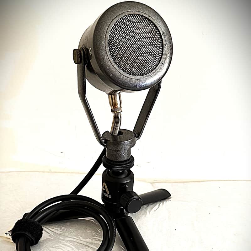 Vintage 1950’s Turner 99 Dynamic Microphone, working w/cable & tripod stand image 1