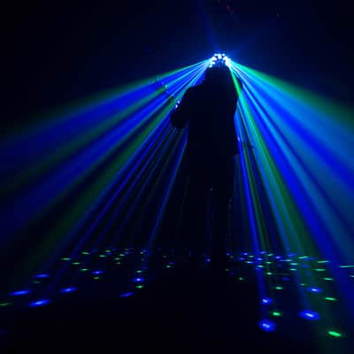 (2) Chauvet DJ Swarm Wash FX ILS 4-in-1 Effect Fixtures with Stand image 4