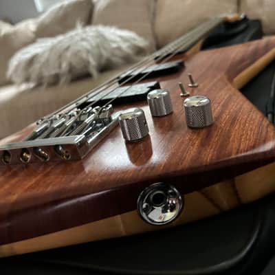 Luthier Made Explorer Style 2019 - Hand Rubbed Oil image 4