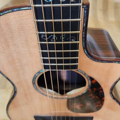 Larrivee PV10 Deluxe Series 2026 - Natural Gloss image 12