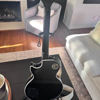 Epiphone Les Paul Custom w/ hard shell case - Ebony image 8