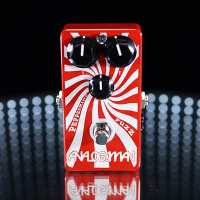Analogman — Peppermint Fuzz — #1738 — Yellow LED image 1