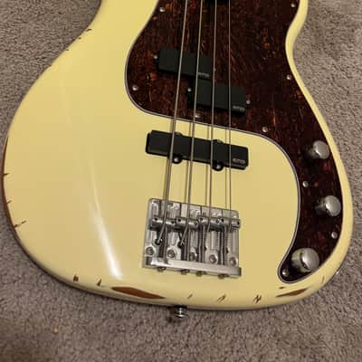 ESP LTD TS-4 Tommy Stinson Signature 2013 - 2015 - Distressed Vintage White image 4