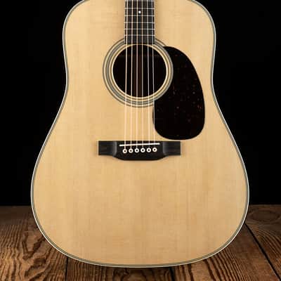 Martin D-28 (2025) - Natural - Free Shipping image 1