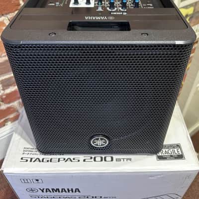 Yamaha Stagepas 200 BTR Bild 2