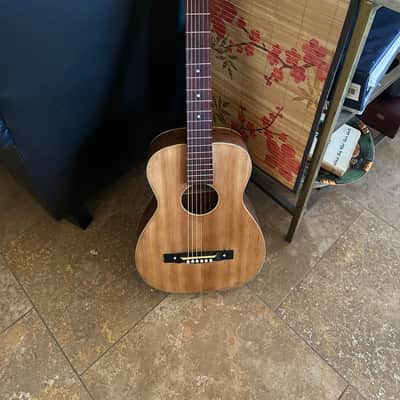 Oahu Parlor guitar 1929 - Spruce top, birch back and sides image 1