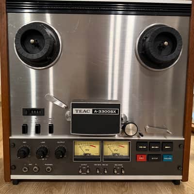 TEAC A-3300SX 1/4" 4-Track Reel to Reel Tape Recorder 1970s - Silver image 1