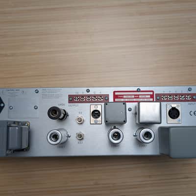 Universal Audio LA-2A Leveling Amplifier / Optical Compressor 2000 - Present - Gray image 10
